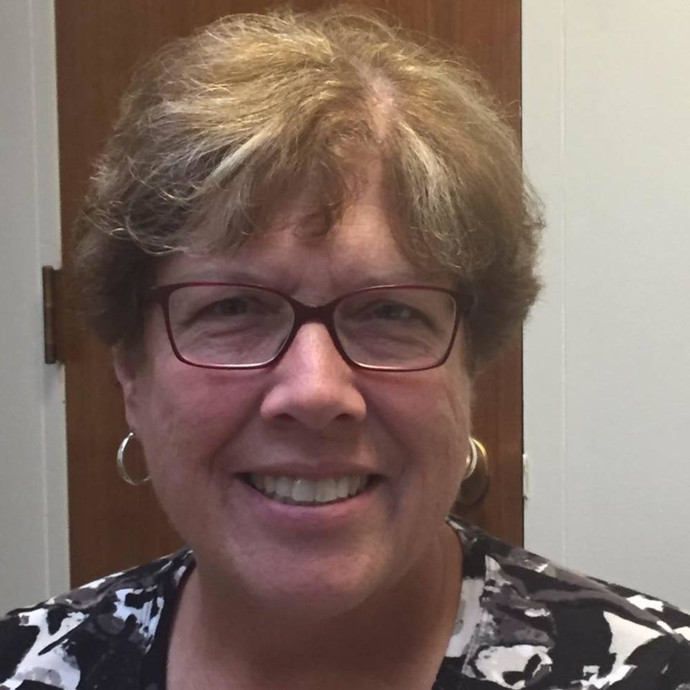 Meet your Posher, Yvonne